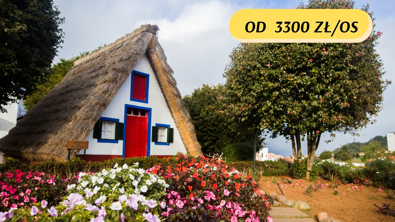 Tradycyjne domki Santana na Maderze otoczone zielenią – atrakcja wycieczek po Maderze